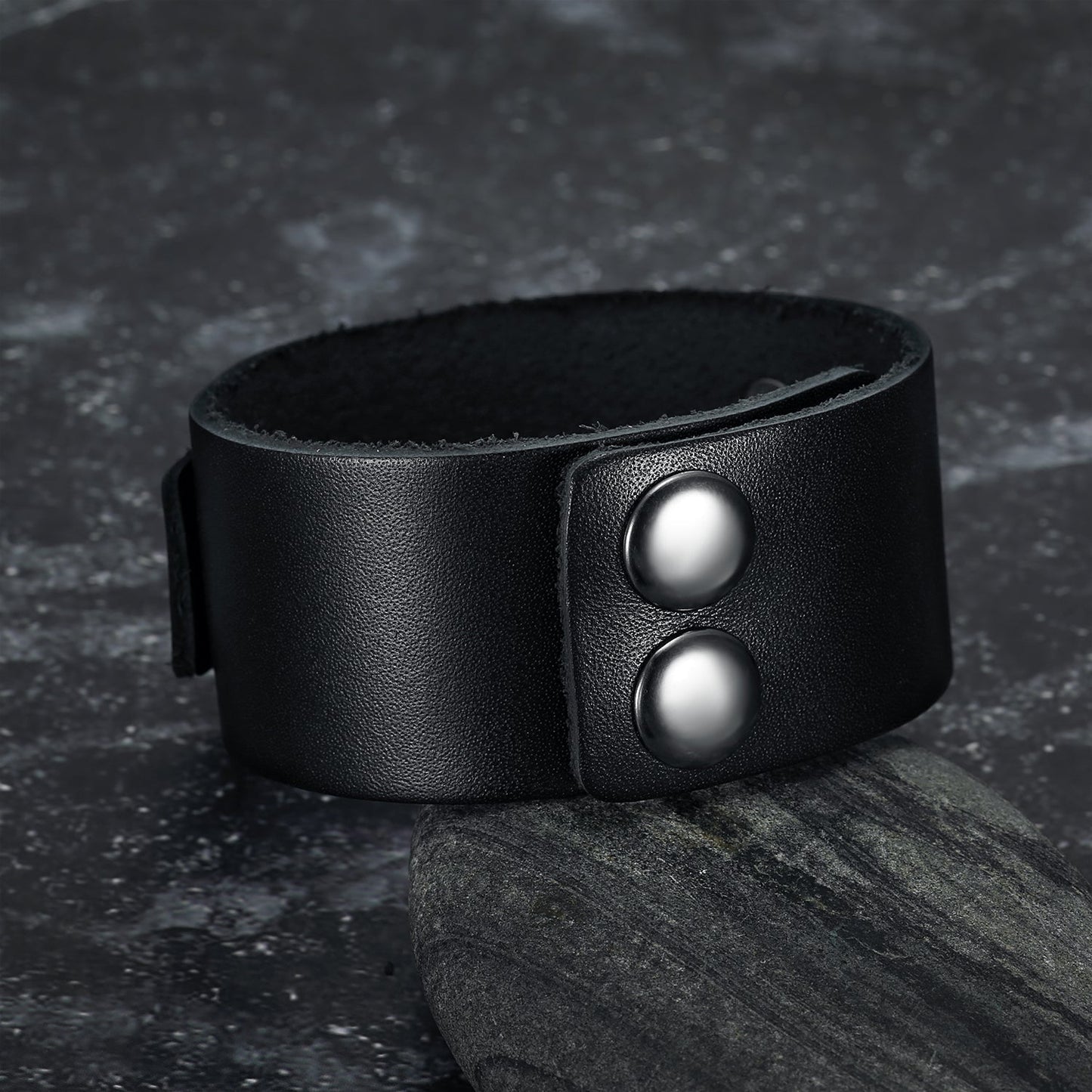 Bjorn Regalia Leather Viking Wolf Head Arm Cuff