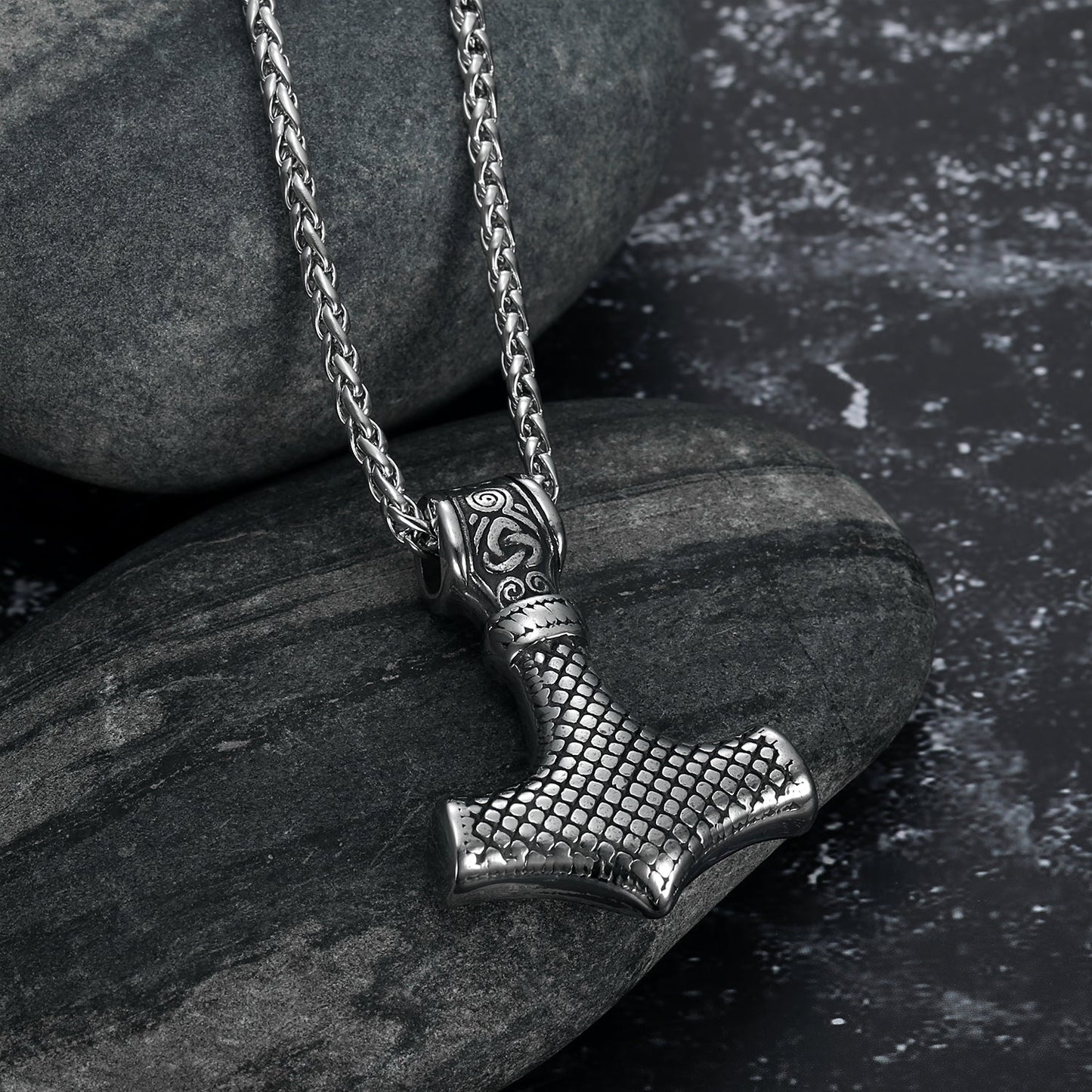 Bjorn Regalia Handcrafted Stainless Steel 'Knotwork' Mjolnir on Handcrafted Stainless Steel Link Chain